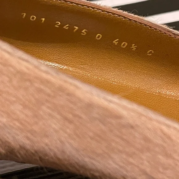 Vintage GUCCI ponyhair low pumps